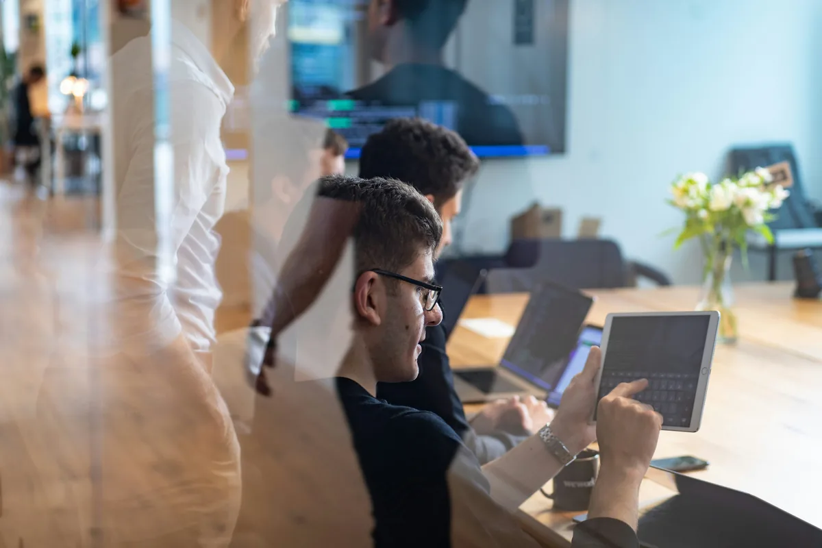 Coworking para papás emprendedores: la solución que no sabías que necesitabas